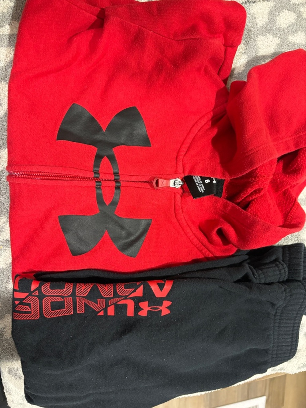 Under Armour Hoodie and pants set